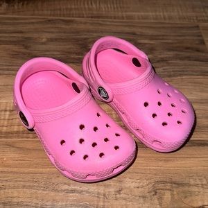 Girls pink crocs